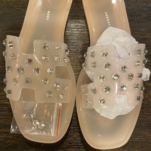 Chinese Laundry Slides